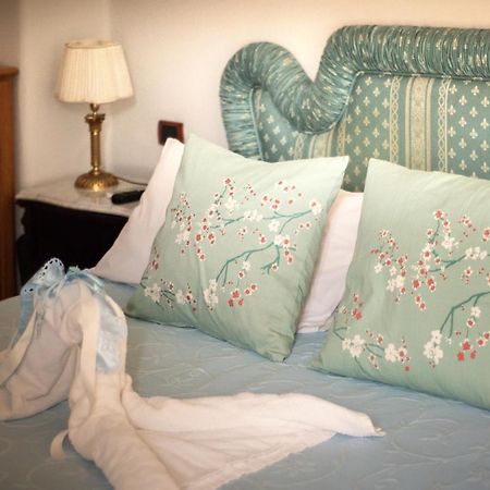La Finestra Sul Mare Bed and Breakfast Ischia Eksteriør billede